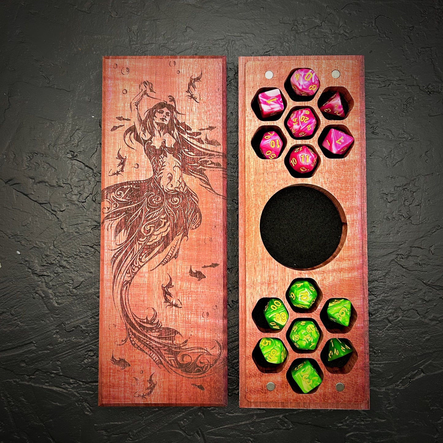 Mermaid Engraved Dual Hex Hero Vault