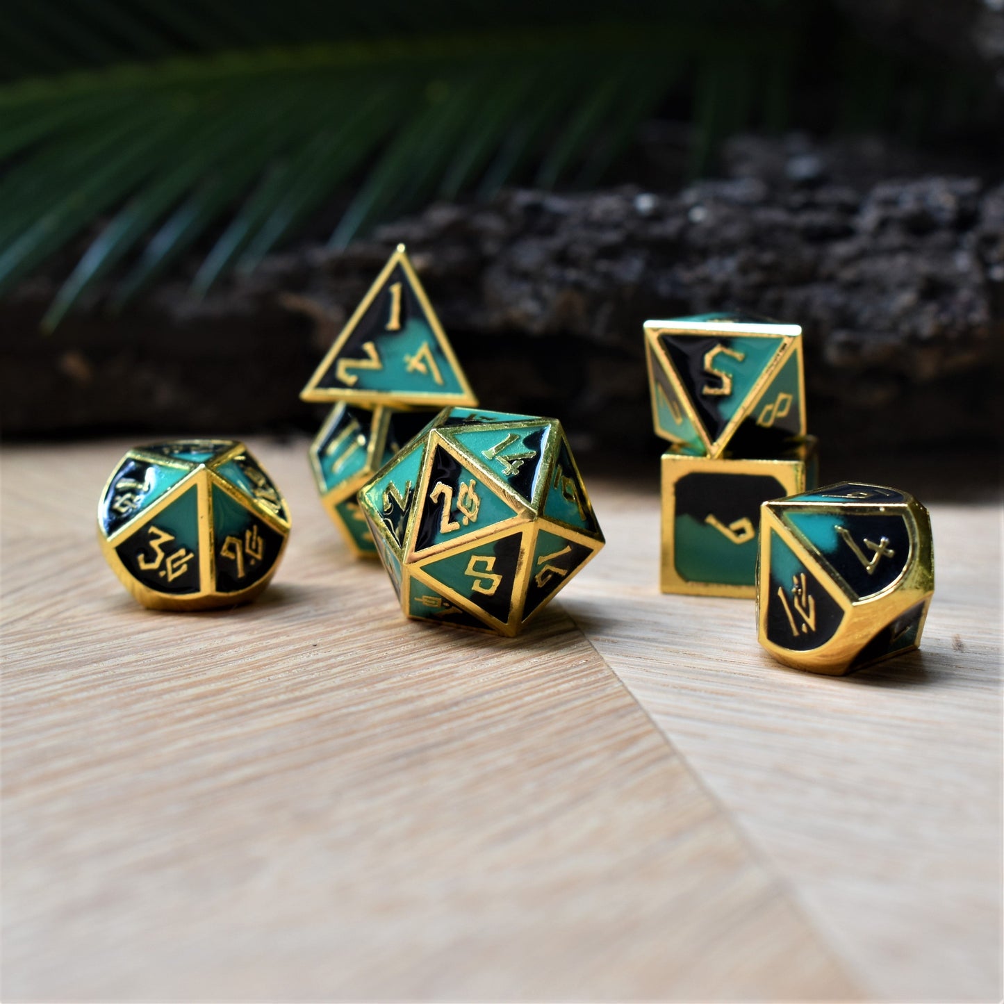 Atlantis Summer of Color Metal Dice Set