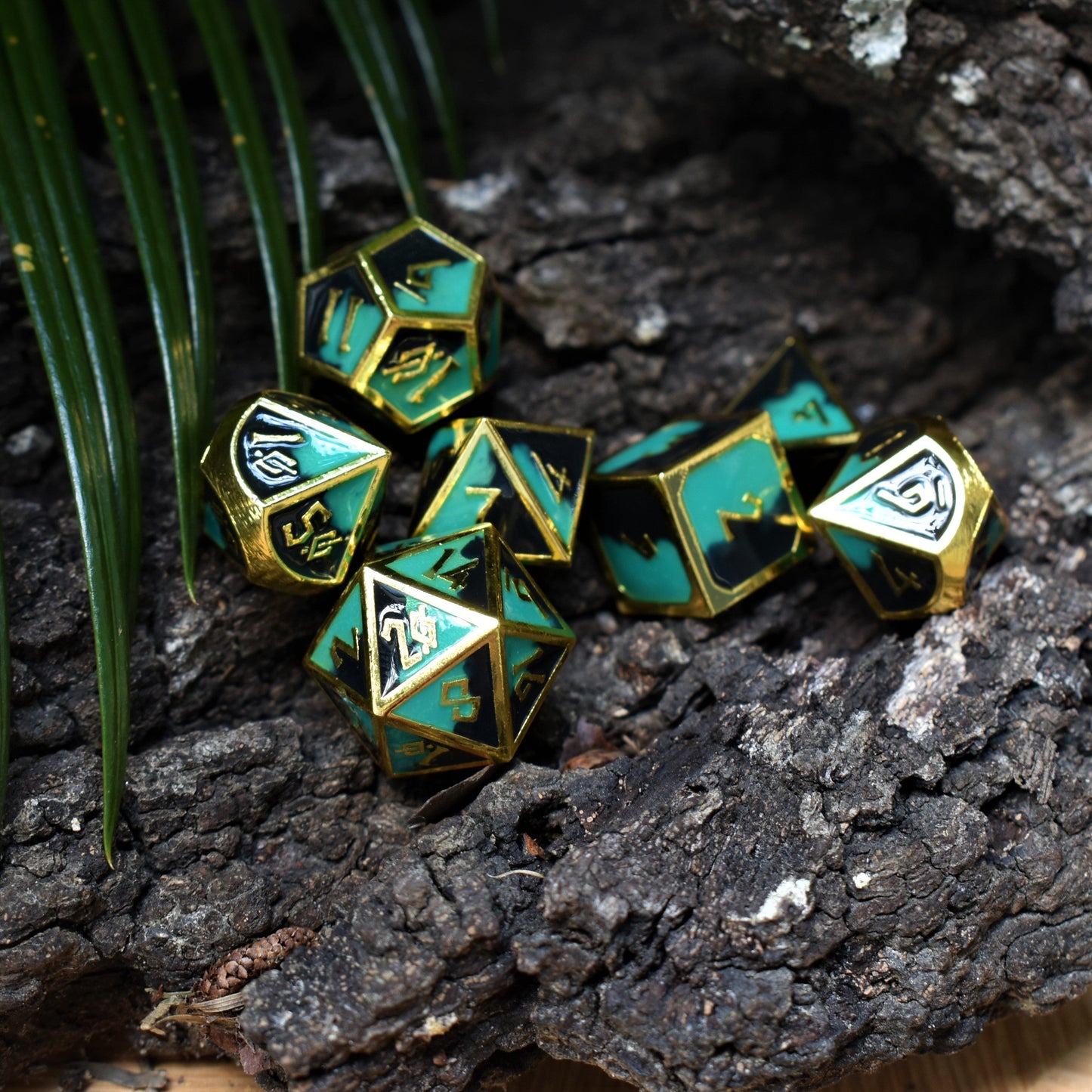Atlantis Summer of Color Metal Dice Set