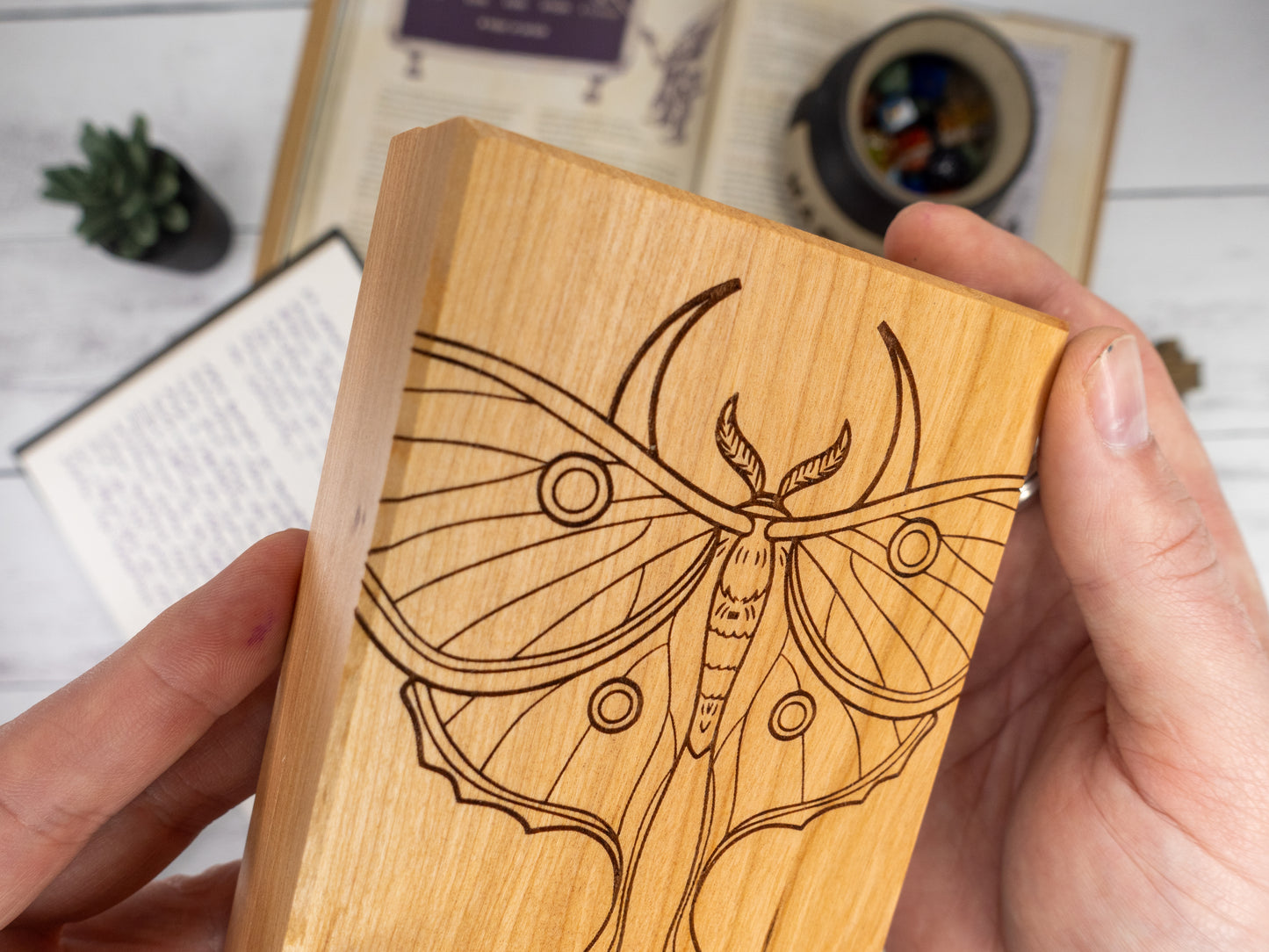 Luna Moth | Engraved Dual Hex Dice Vault