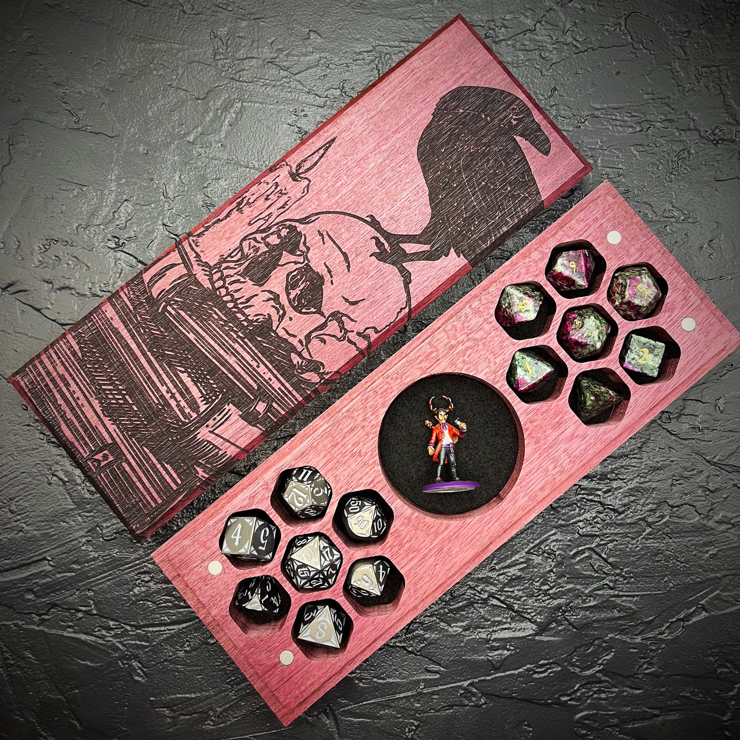 Nevermore Engraved Dual Hex Hero Vault