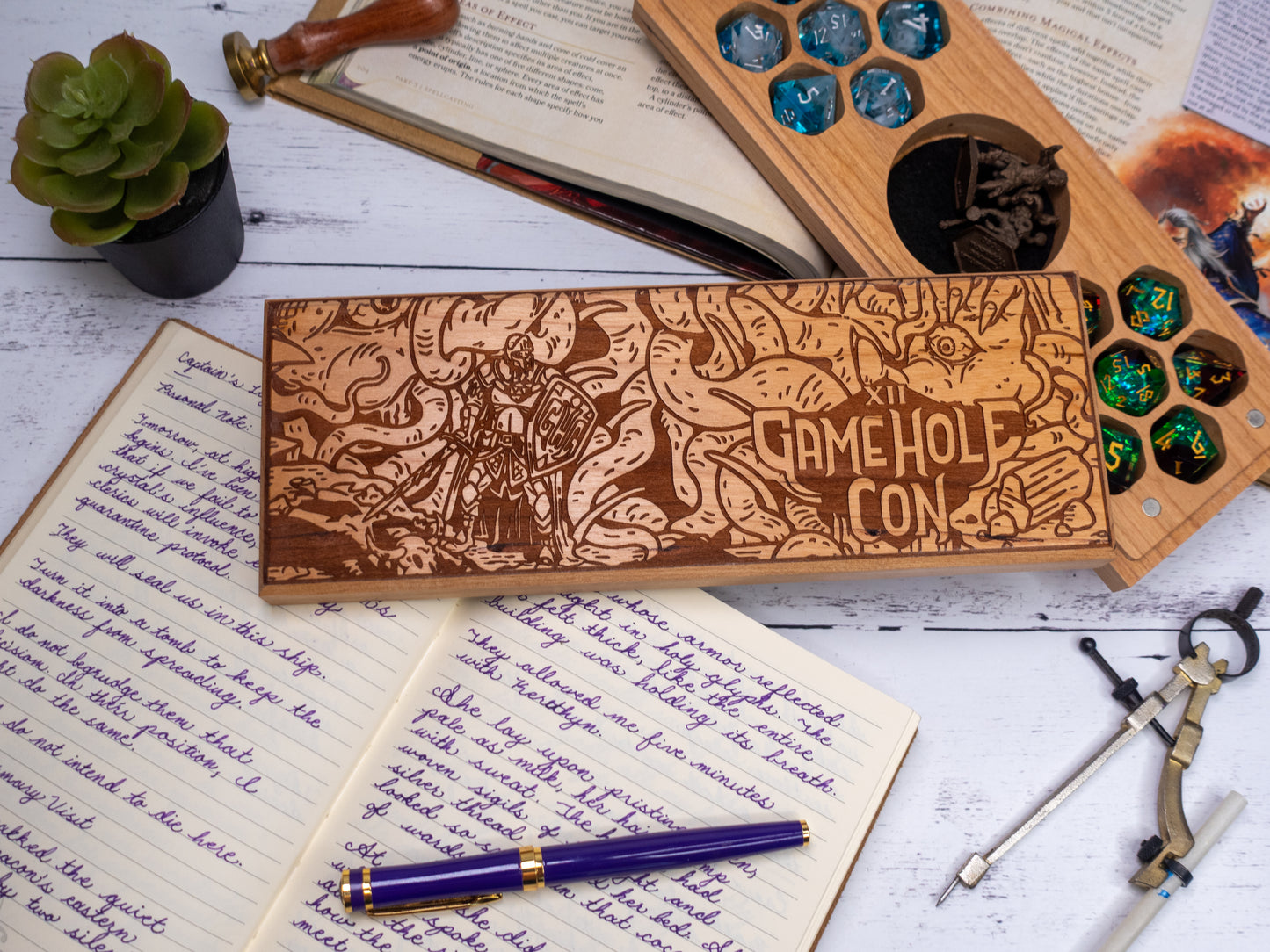 *PRE-ORDER* GameHole Con Exclusive | Engraved Dual Hex Dice Vault