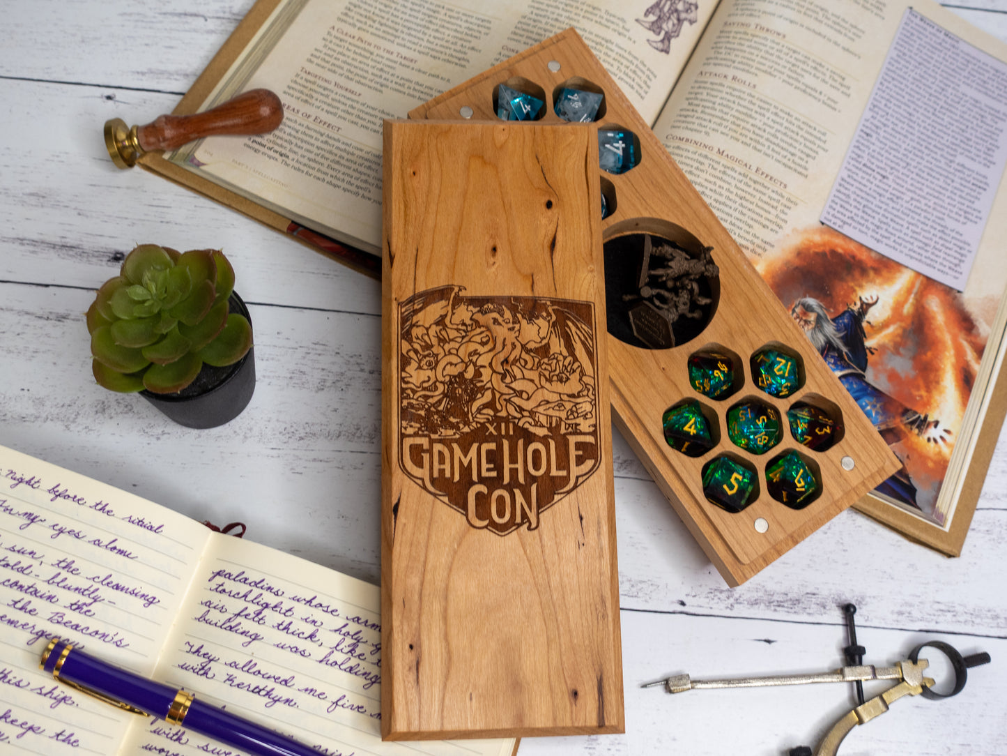 *PRE-ORDER* GameHole Con Exclusive | Engraved Dual Hex Dice Vault