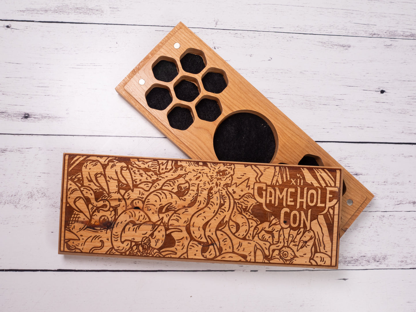 *PRE-ORDER* GameHole Con Exclusive | Engraved Dual Hex Dice Vault