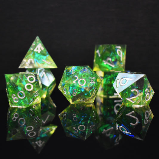 Green Flame Blade Sharp-Edged Resin Dice Set